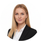 Анна Титова
